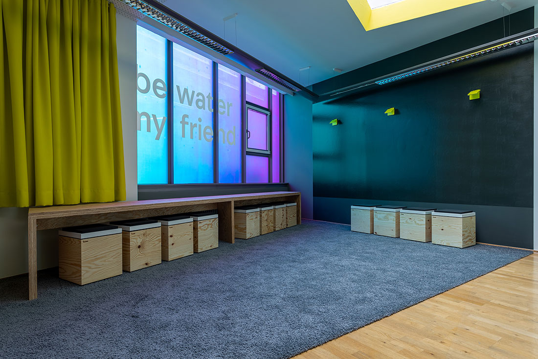 oddity Agile Workspace Perspektive Vorhang offen