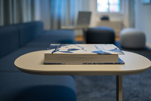 Tisch: Relate Side Table von Muuto